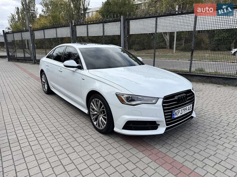Седан Audi A6 2016 в 