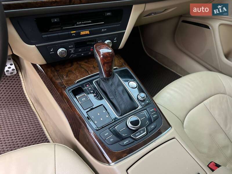 Седан Audi A6 2014 в Одессе