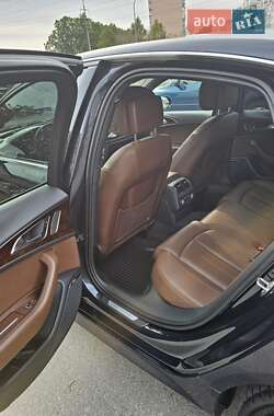 Седан Audi A6 2017 в 