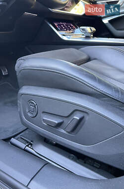 Седан Audi A6 2020 в 
