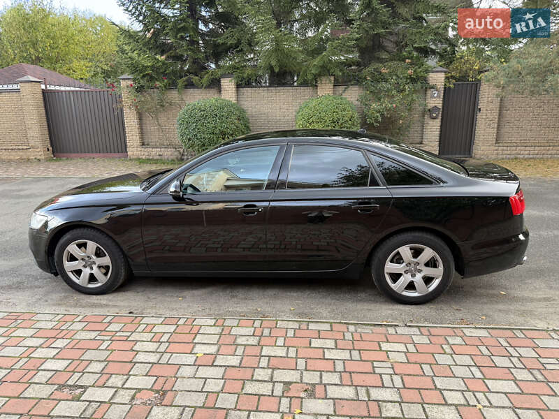 Седан Audi A6 2012 в Киеве