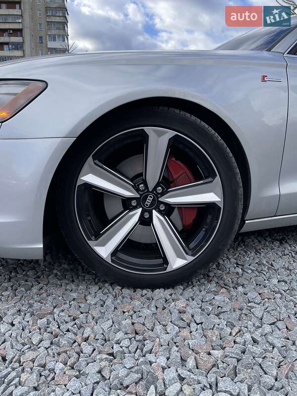 Седан Audi A6 2013 в Львове