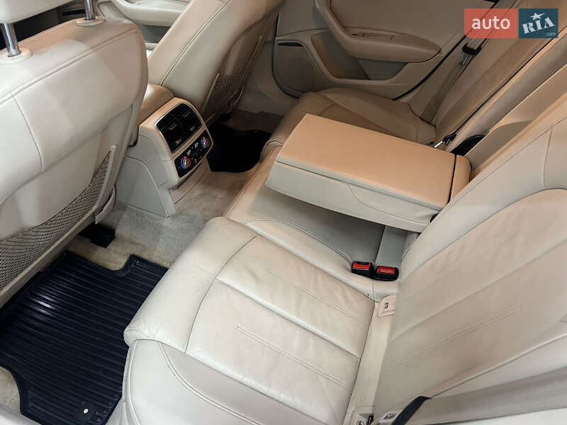 Седан Audi A6 2015 в Одесі