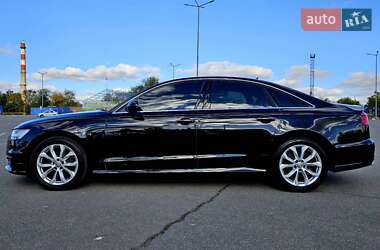 Седан Audi A6 2015 в 