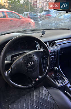 Универсал Audi A6 2000 в 