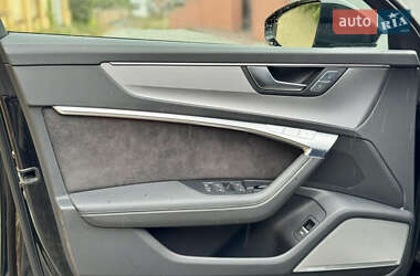 Седан Audi A6 2019 в 
