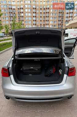 Седан Audi A6 2014 в 