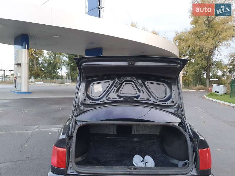 Седан Audi A6 1995 в Кременчуці