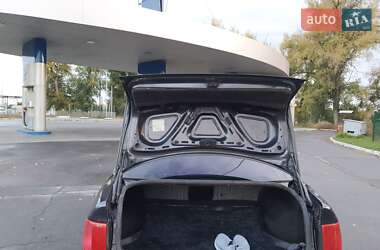 Седан Audi A6 1995 в 