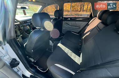 Универсал Audi A6 2000 в 