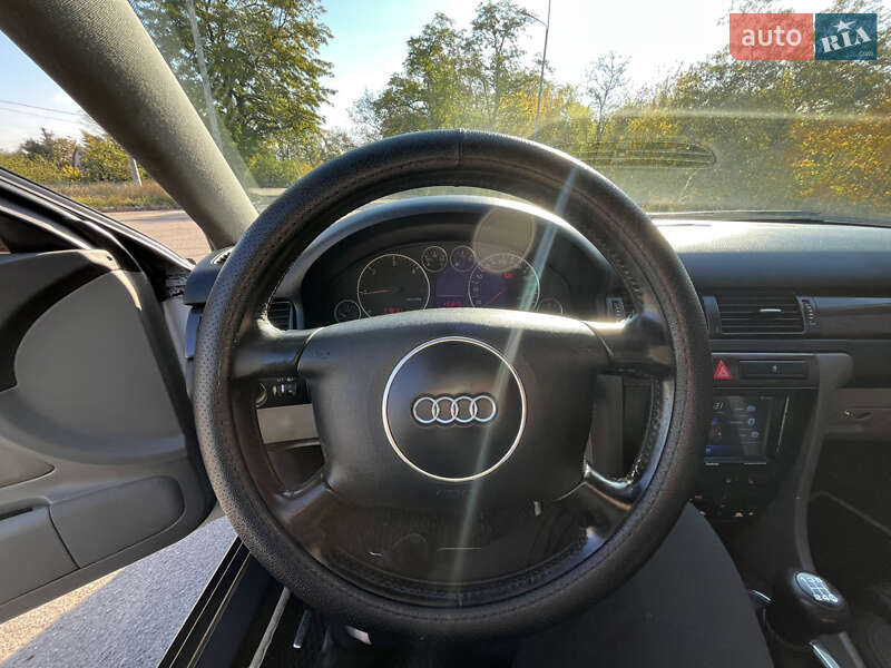 Універсал Audi A6 2000 в Дніпрі