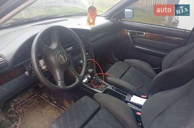 Седан Audi A6 1995 в 