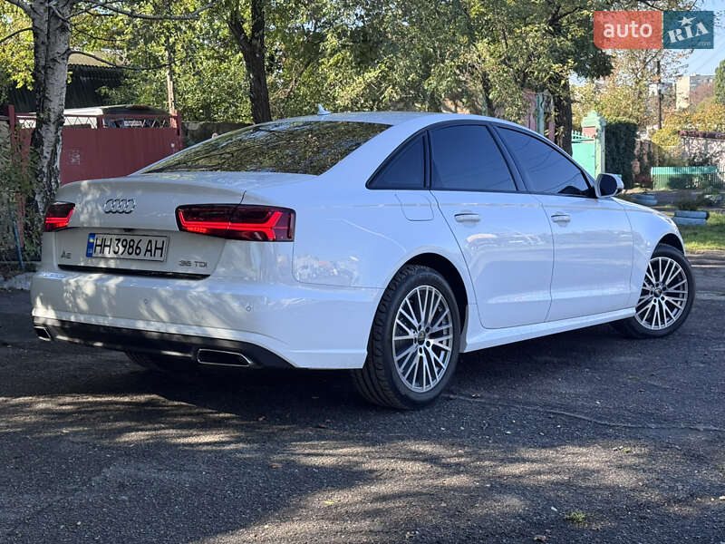 Седан Audi A6 2015 в Одессе