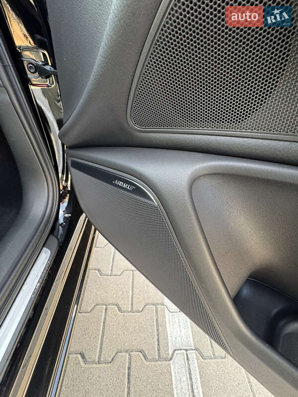 Седан Audi A6 2014 в Киеве