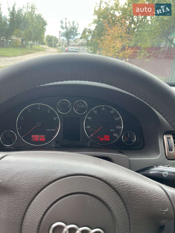 Седан Audi A6 2001 в Смілі