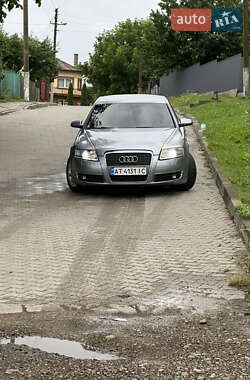 Седан Audi A6 2004 в 