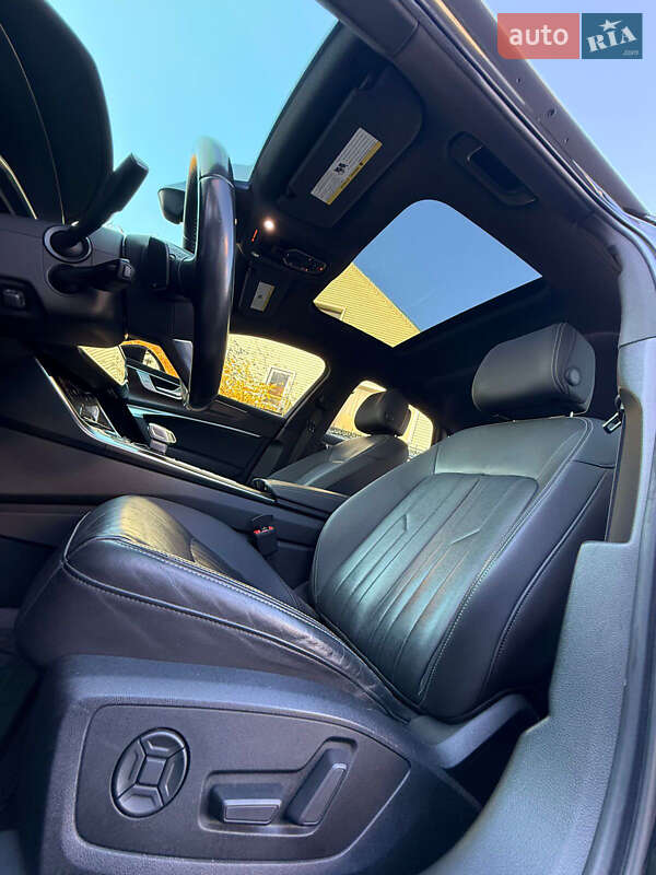 Седан Audi A6 2019 в Львове