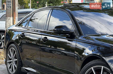 Седан Audi A6 2016 в 
