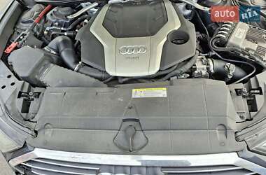 Седан Audi A6 2019 в 