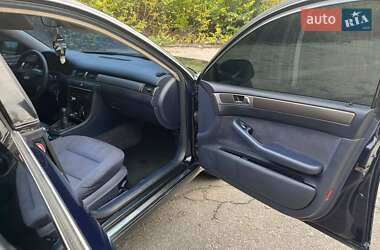 Універсал Audi A6 2000 в Умані