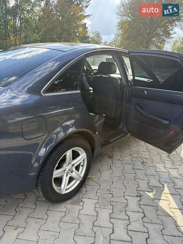 Седан Audi A6 2002 в Черновцах