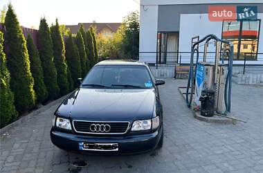 Седан Audi A6 1995 в 