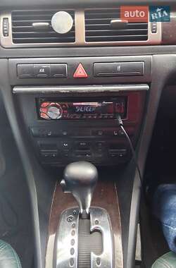 Седан Audi A6 1998 в  фото 14 Седан Audi A6 1998 в