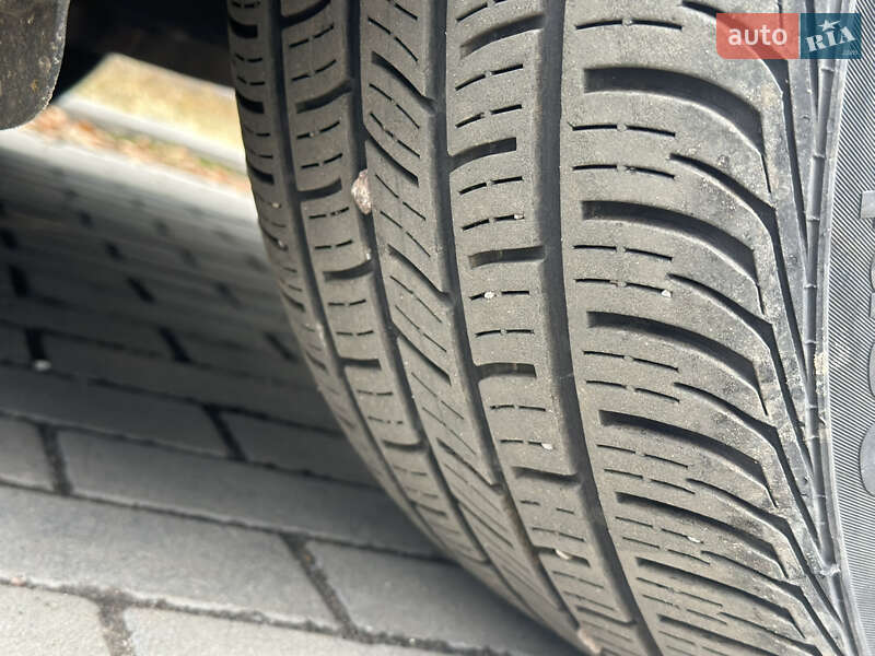 Седан Audi A6 2013 в Ровно