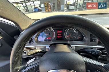 Седан Audi A6 2004 в 