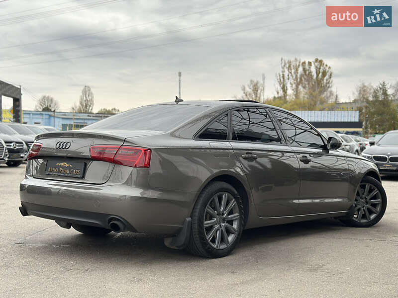 Седан Audi A6 2013 в Харькове