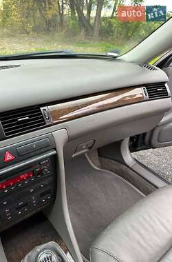 Универсал Audi A6 2003 в 