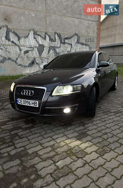 Седан Audi A6 2004 в  фото 3 Седан Audi A6 2004 в