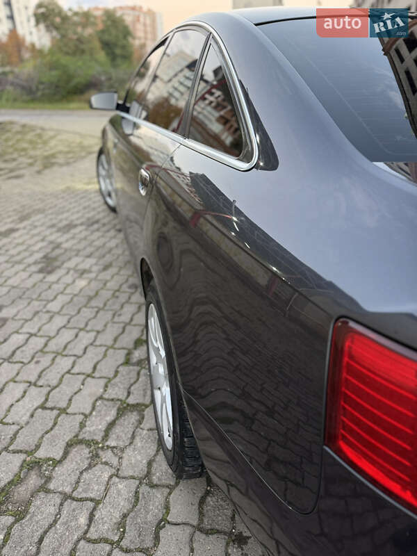 Седан Audi A6 2004 в Чернівцях