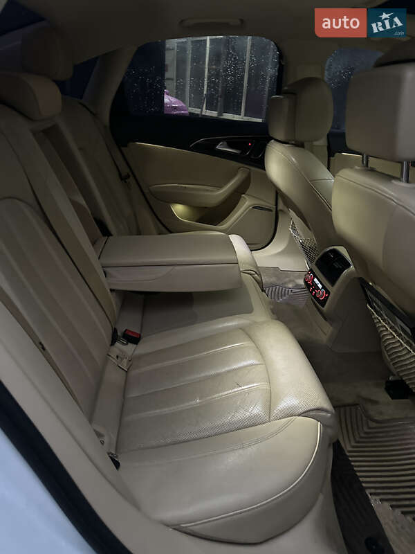 Седан Audi A6 2012 в Тернополі