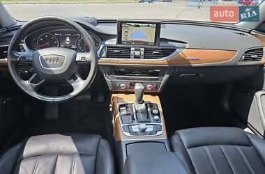 Седан Audi A6 2015 в 