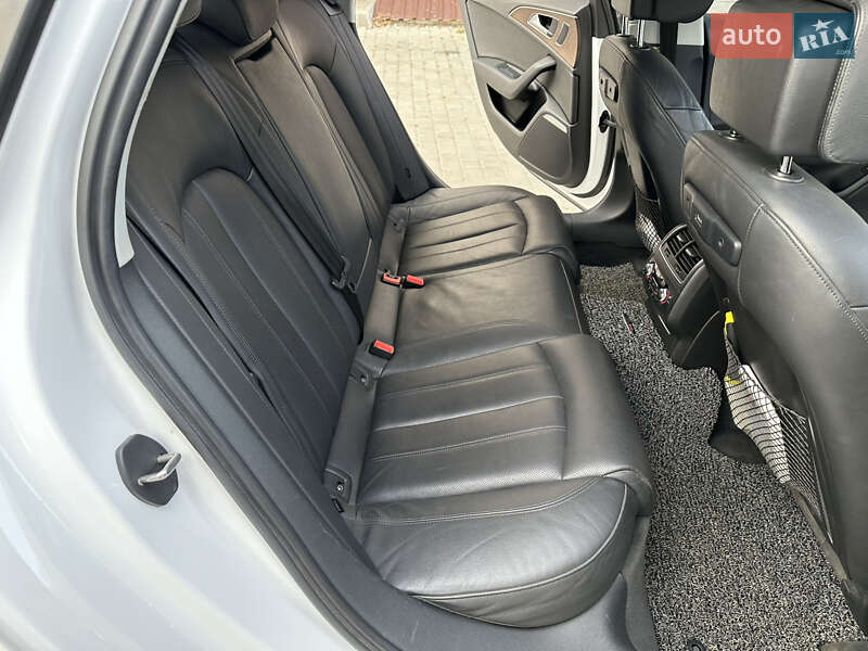 Седан Audi A6 2014 в Полтаве