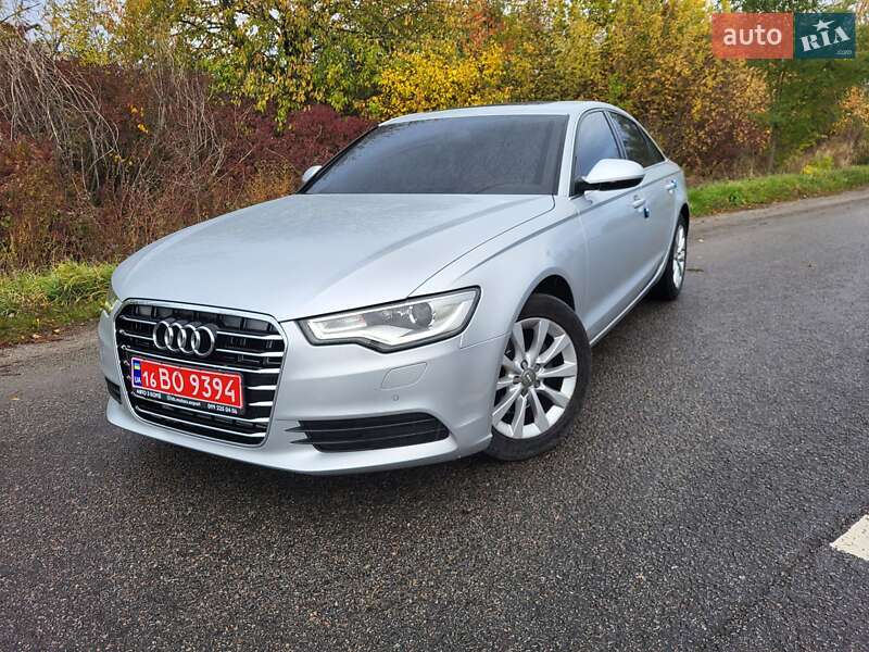 Седан Audi A6 2014 в Киеве