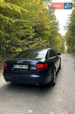 Седан Audi A6 2004 в 