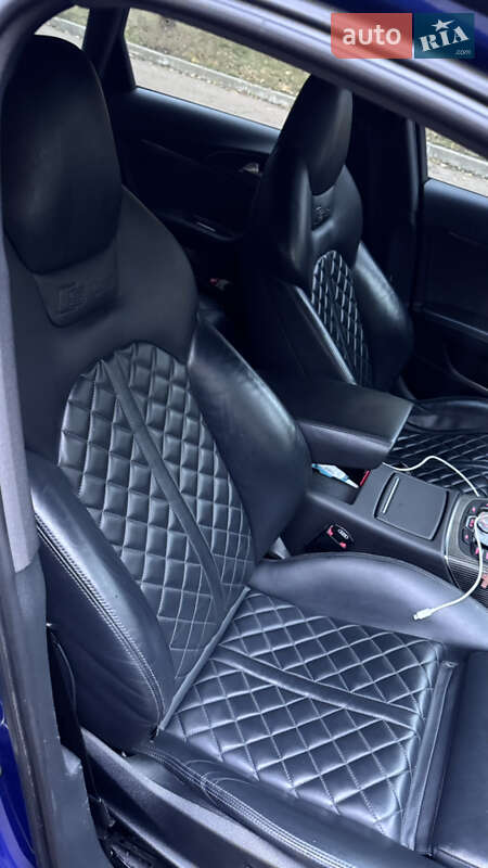 Седан Audi A6 2016 в Чернигове