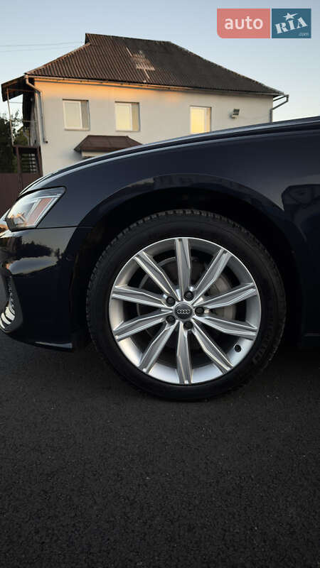 Седан Audi A6 2020 в Івано-Франківську