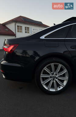 Седан Audi A6 2020 в 