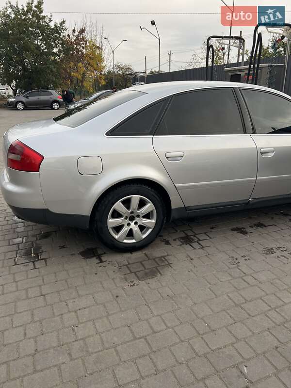 Седан Audi A6 2001 в Павлограді