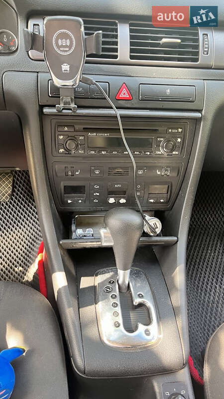 Универсал Audi A6 2002 в Белгороде-Днестровском