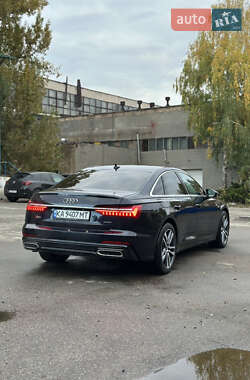 Седан Audi A6 2022 в 