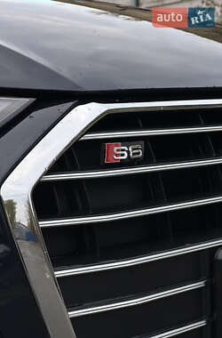 Седан Audi A6 2022 в 