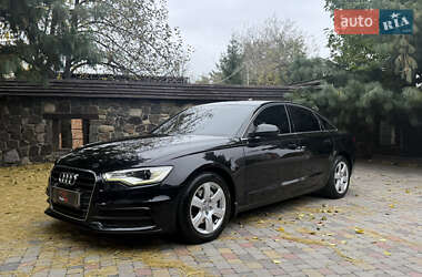 Седан Audi A6 2013 в 