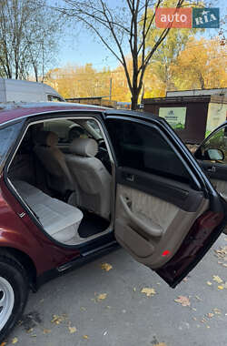 Седан Audi A6 1999 в 