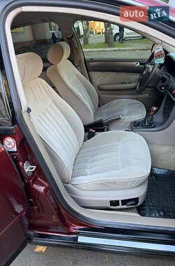 Седан Audi A6 1999 в 