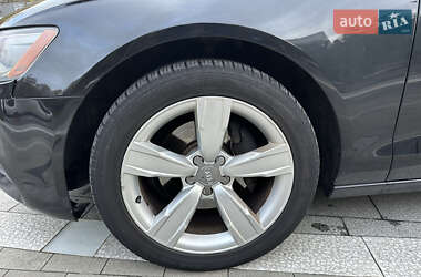Седан Audi A6 2012 в 