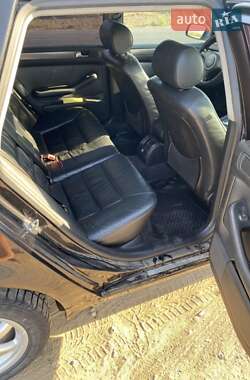 Универсал Audi A6 2002 в  фото 8 Универсал Audi A6 2002 в